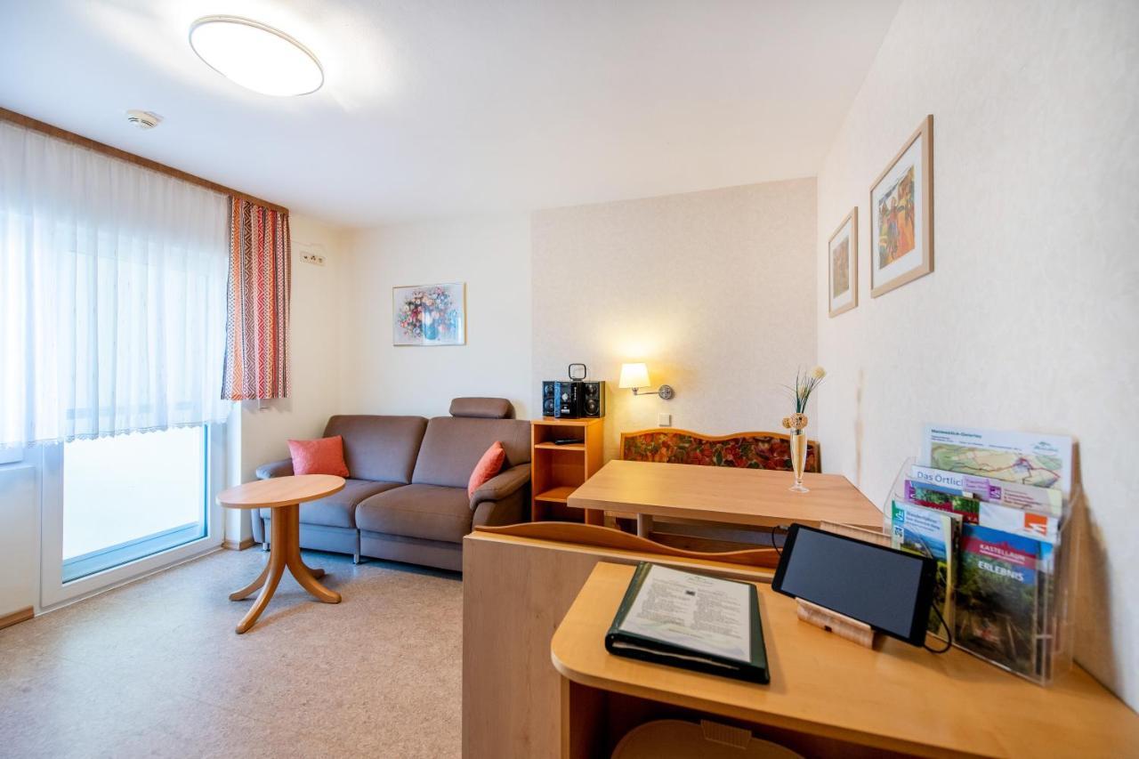 Waldesblick, Hotel-Restaurant Lahr  객실 사진