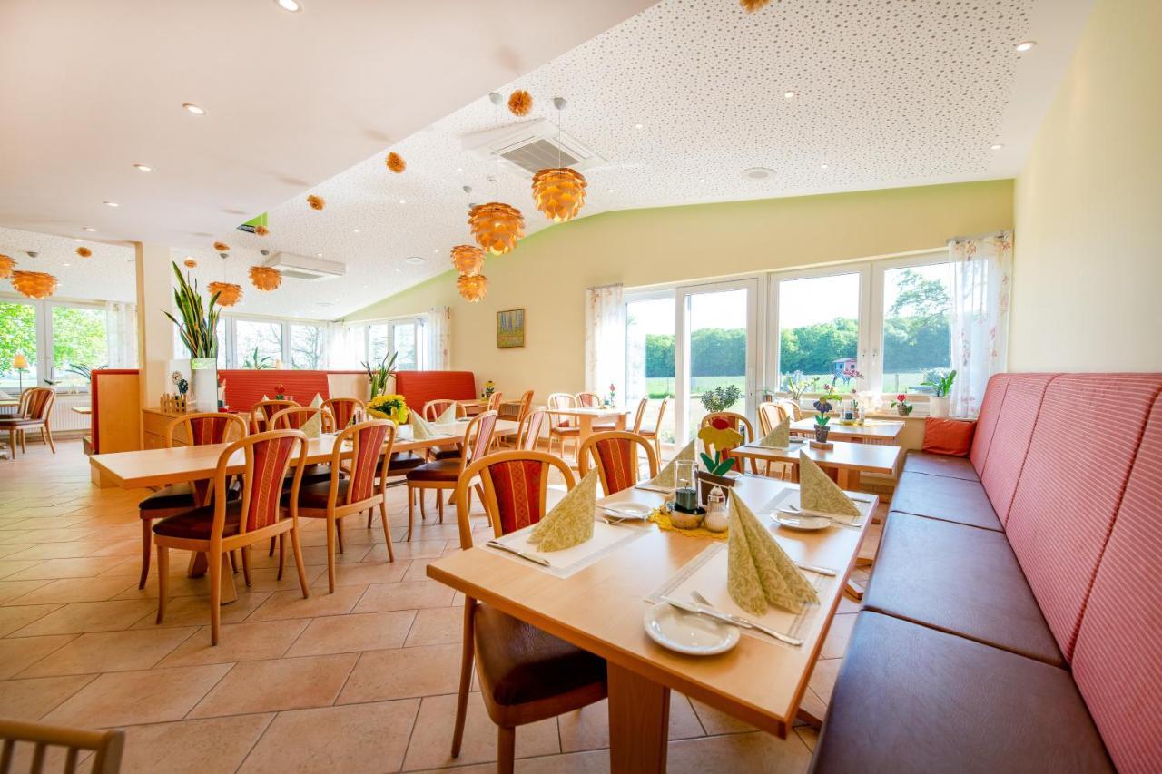 Waldesblick, Hotel-Restaurant Lahr  외부 사진